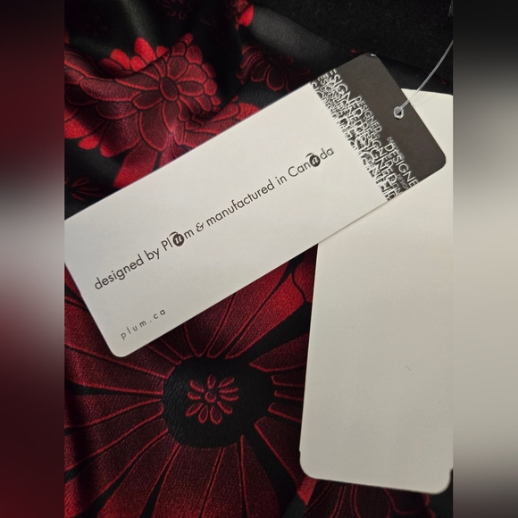 TOBIAS NWT 100% Wool Cropped Black Women's Jacket. Size 2 - Picture 13 of 16